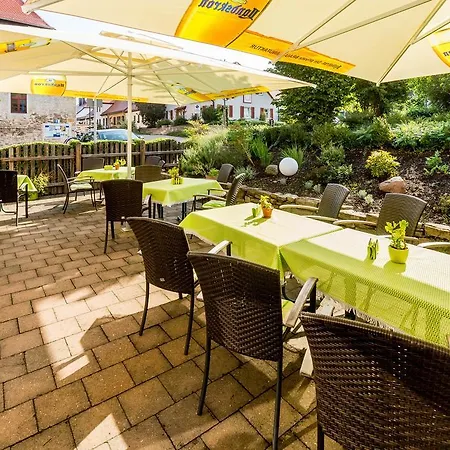 Alte Apotheke Hotel 3*